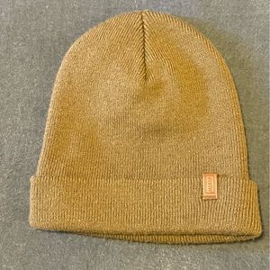 Brown Brixton beanie with leather tag